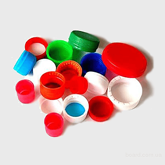 plastic bottle caps, compression molding process, polyethylene terephthalate caps, recycling plastic lids, colorful bottle closures, eco-friendly cap designs, manufacturing plastic components