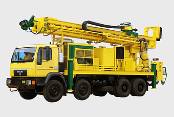 water well drilling rig, submersible pump truck, well drilling machine, borehole drilling equipment, mobile drilling unit, industrial water extraction, heavy-duty well rigging